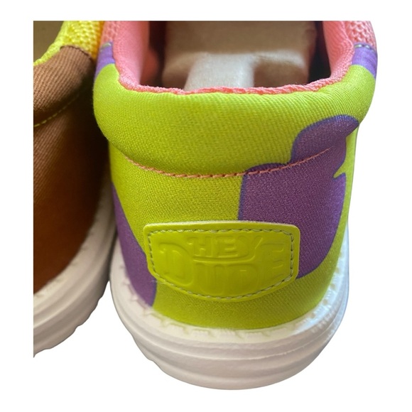 Hey DUDE WALLY Funk SpongeBob Patrick Slip On Shoes Loafers Men’s Size 13 NEW - Picture 3 of 8